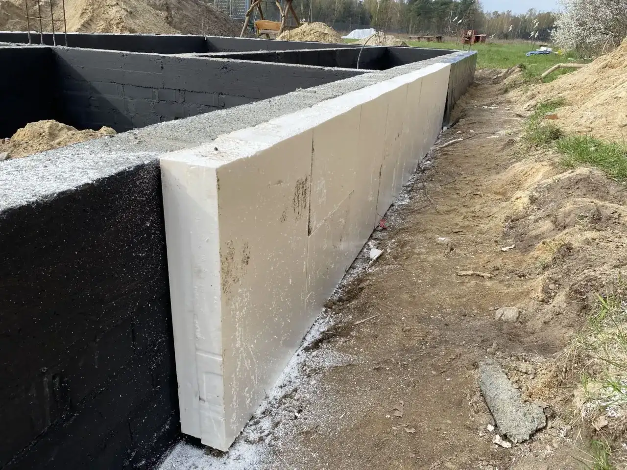Instalacje w płycie fundamentowej - Jak uniknąć kosztownych błędów?